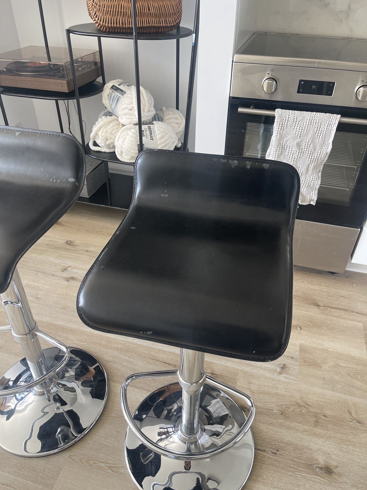 Adjustable Bar Stools x2 - photo 2