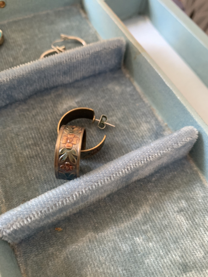 5 pairs of earrings! image indicator(2)