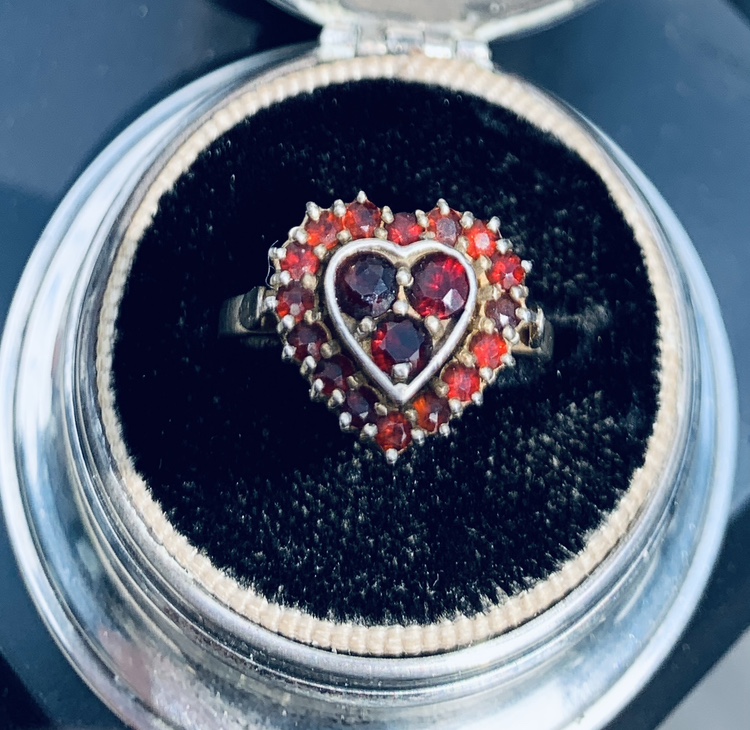 1970s Heart, Sterling, Bohemian Garnet Ring image indicator(2)