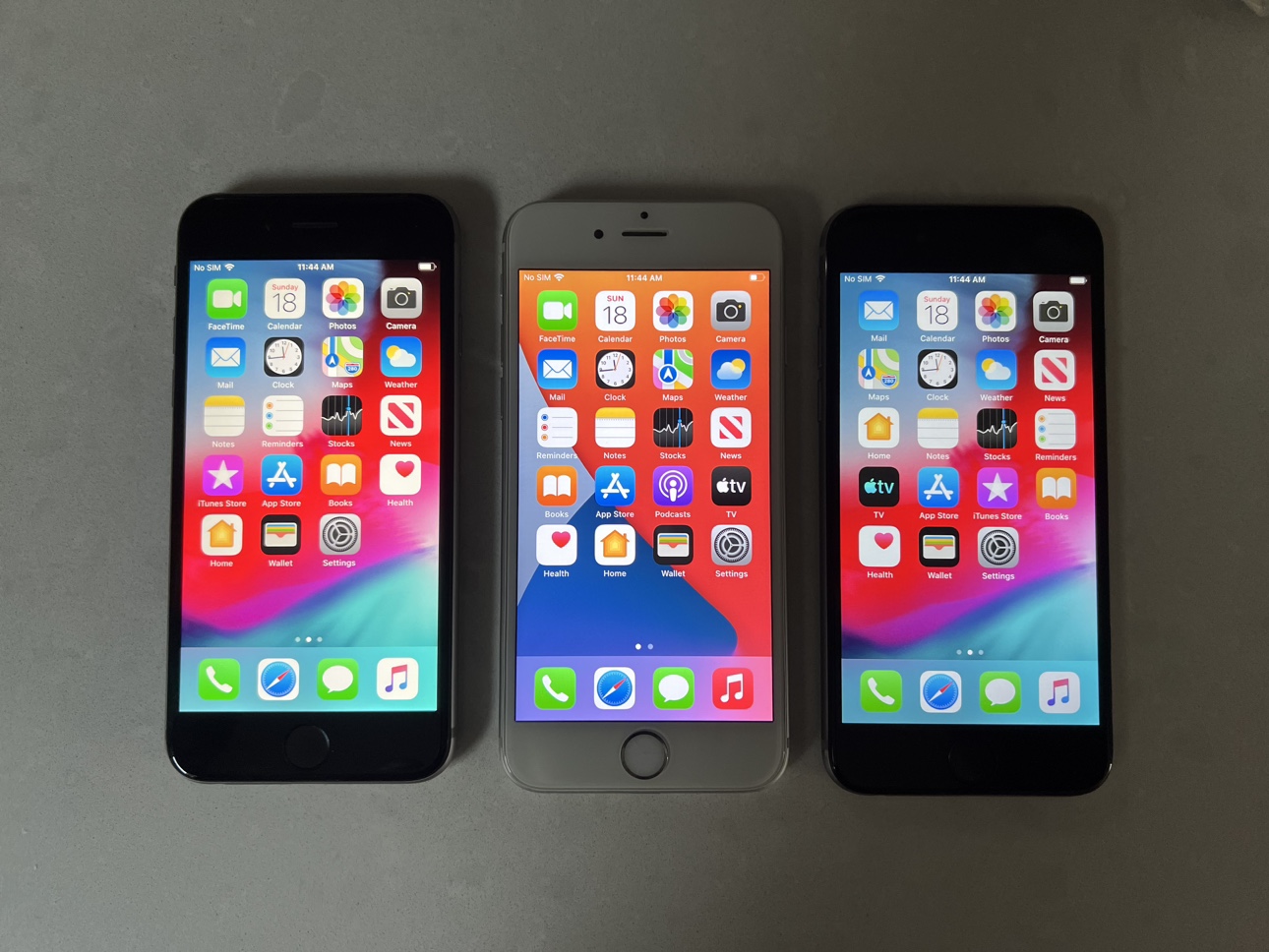 3 iPhone 6s - Locked