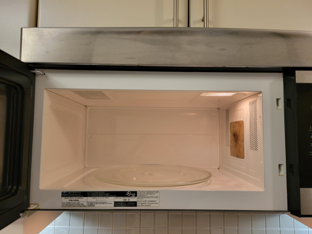 Microwave $25 - photo 2