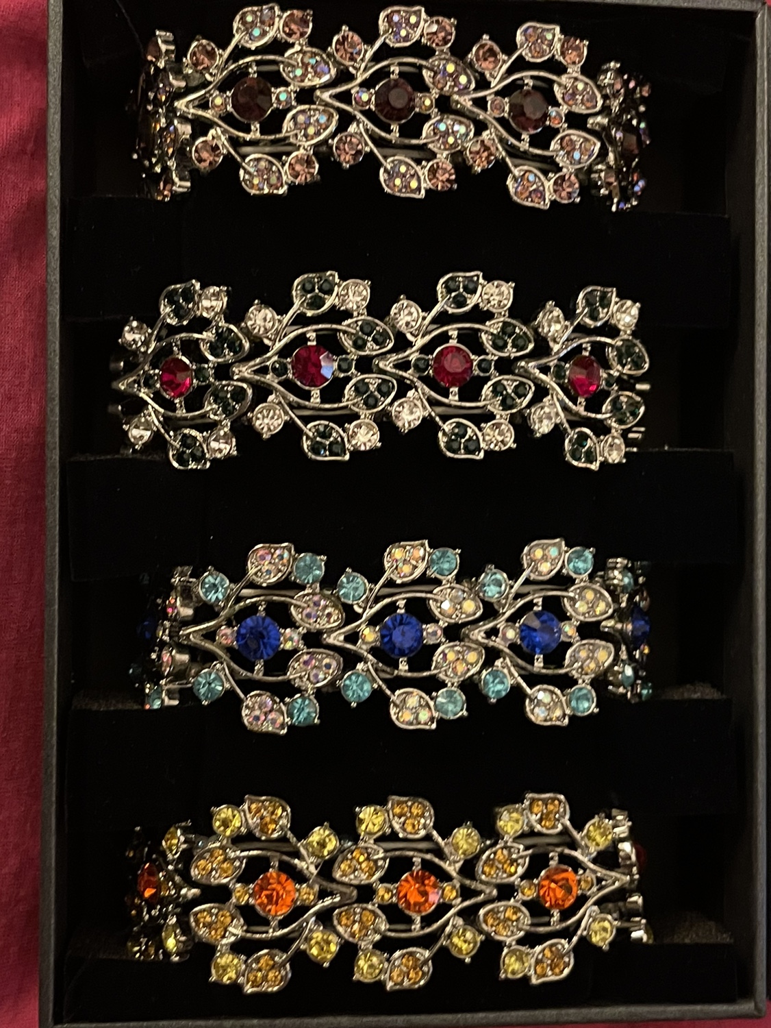 Women’s  set Of 4 Colorful Bracelets.Danbury Mint New - photo 2