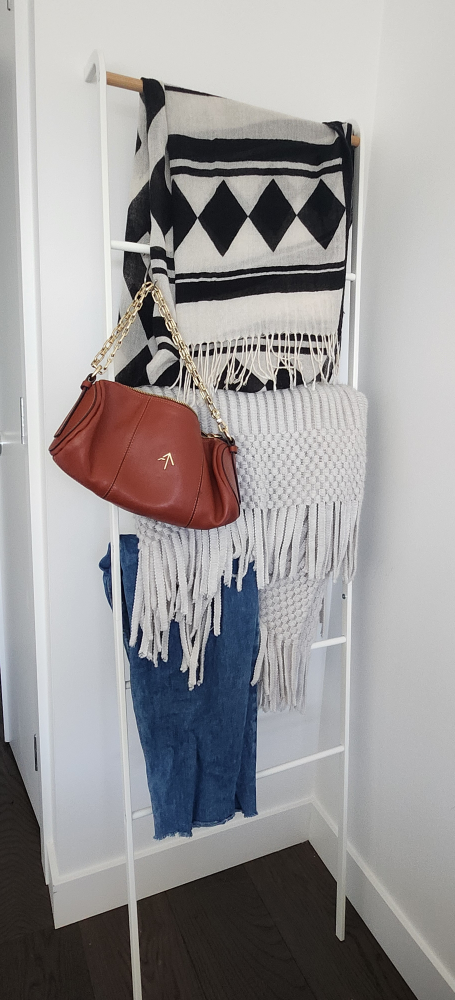 Yamazaki Leaning Blanket Towel Rack image indicator(3)