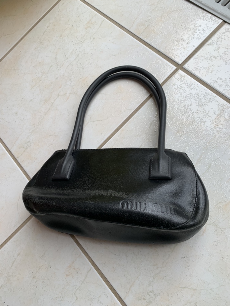 Ladies casual leather handbag image indicator(3)