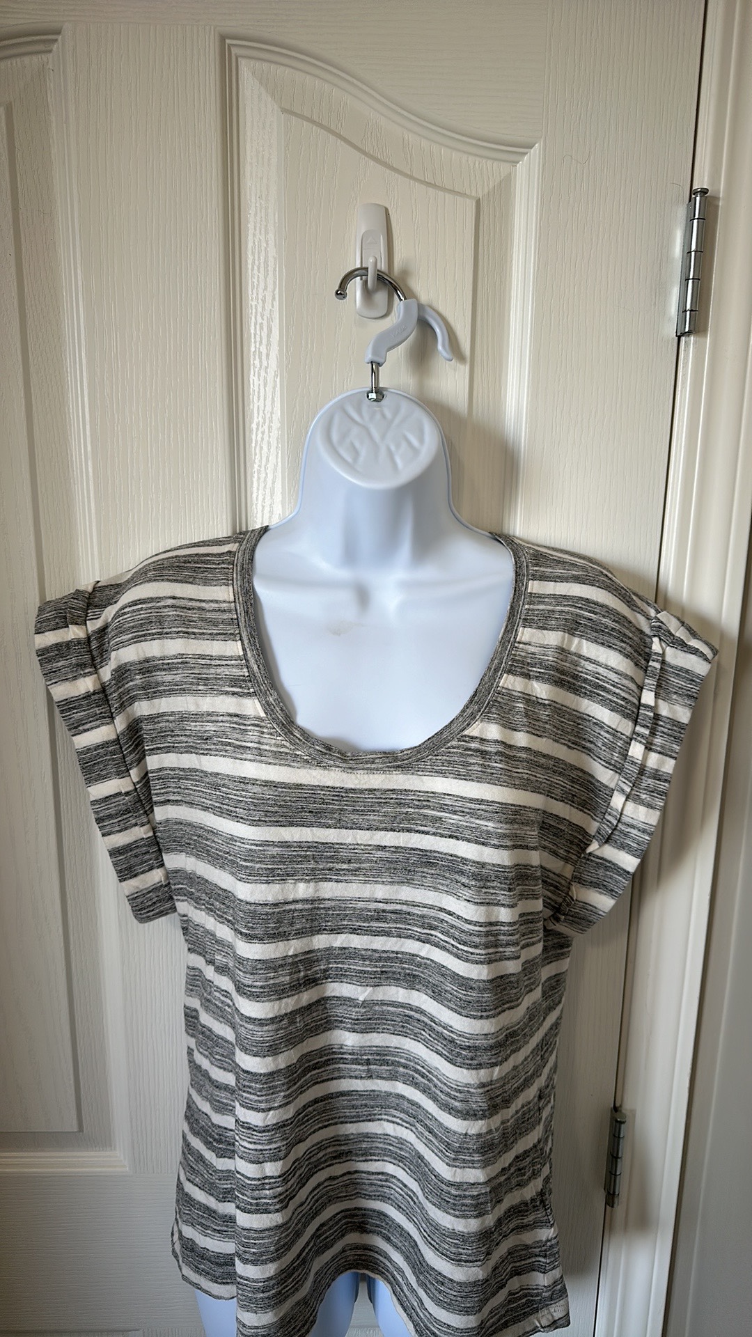 7 for all mankind ladies top image indicator(2)