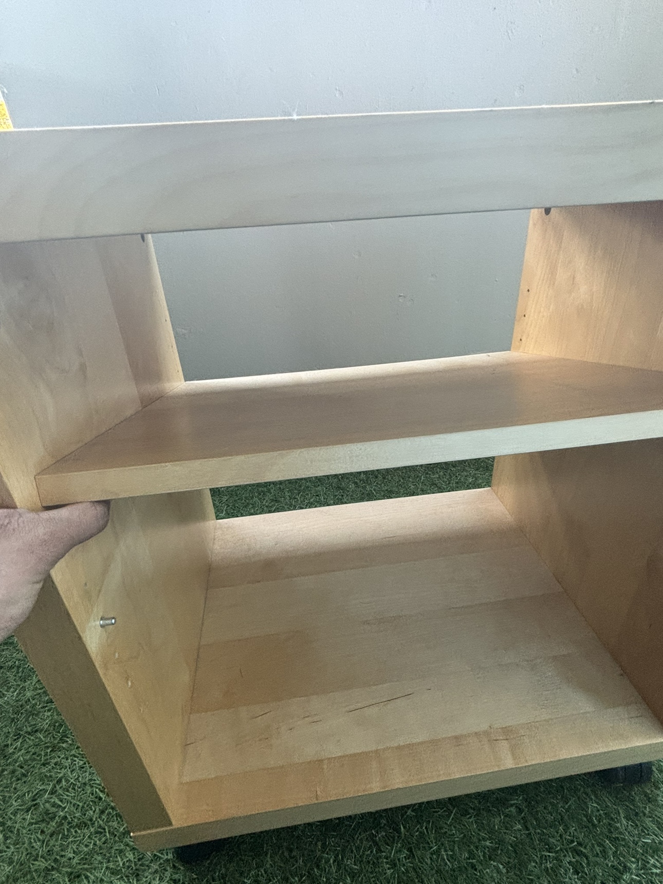 Small table with Wheels - photo 2