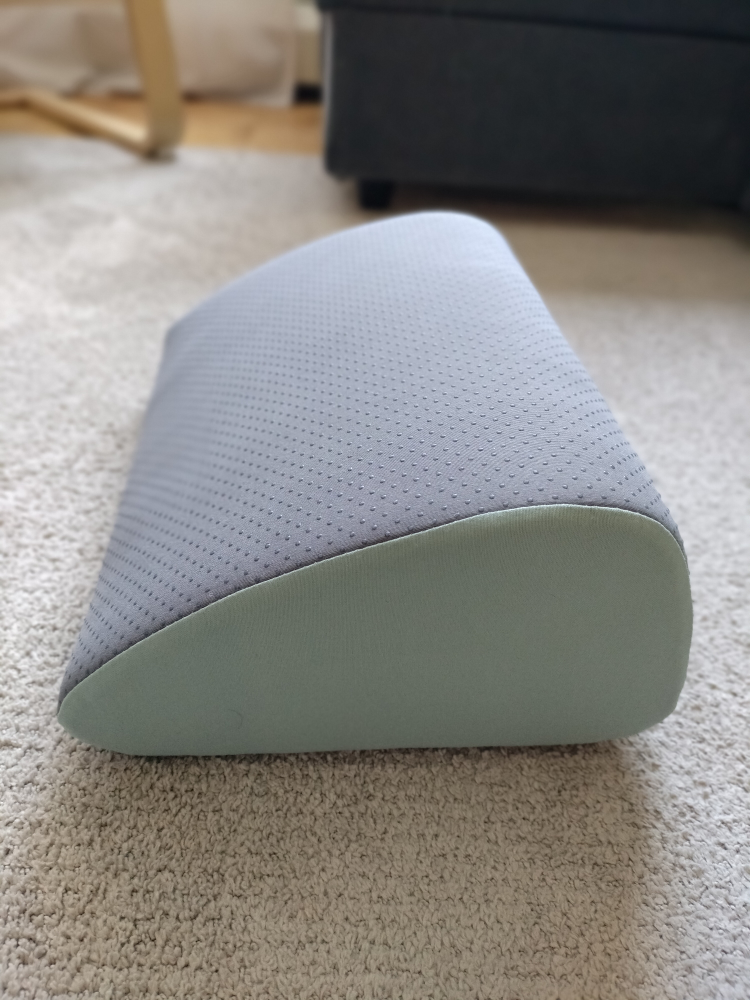 IKEA foot rest thumbnail