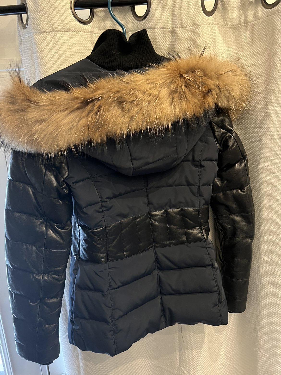 Danier leather jacket - photo 2