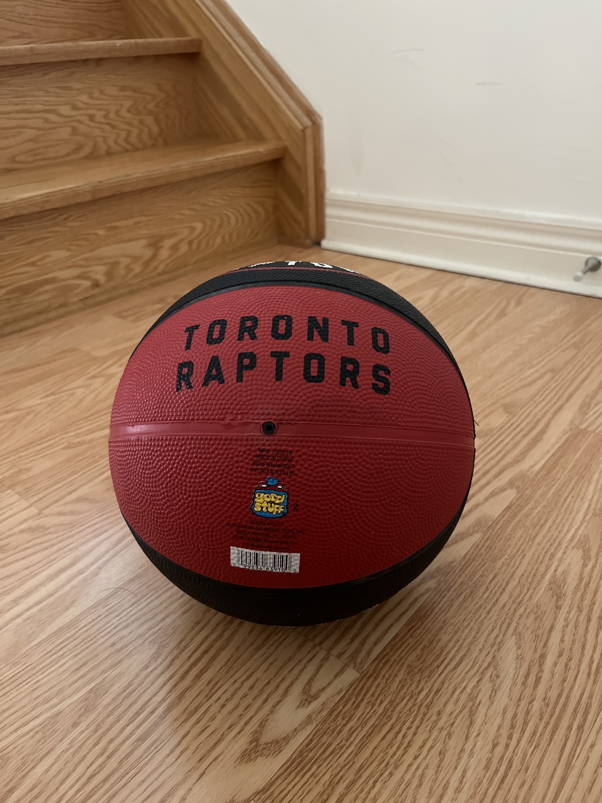 Toronto Raptors size 7 basketball image indicator(5)
