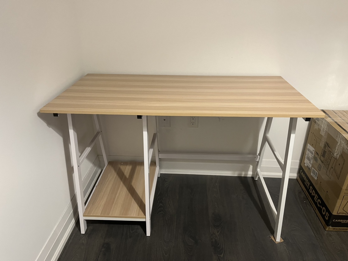 Gaming/Study Table 🟢 image indicator(3)