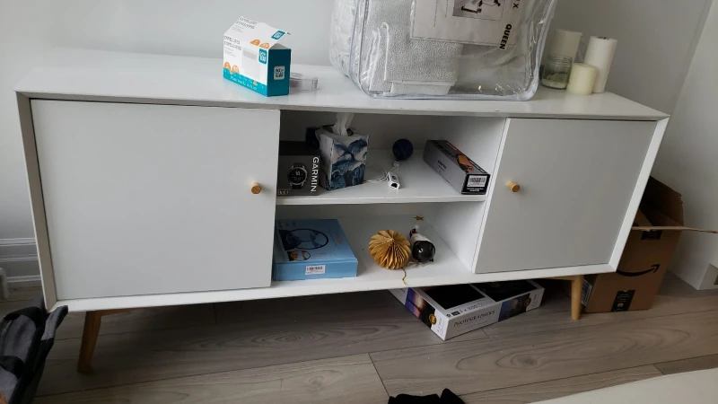 sideboard