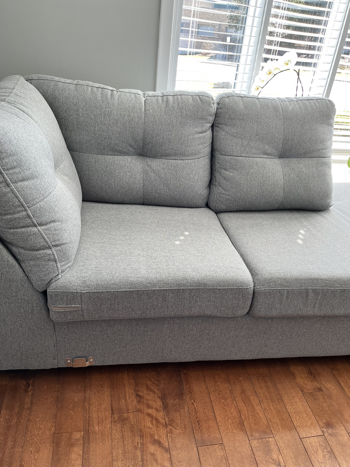 Large sectional Couch - photo 2
