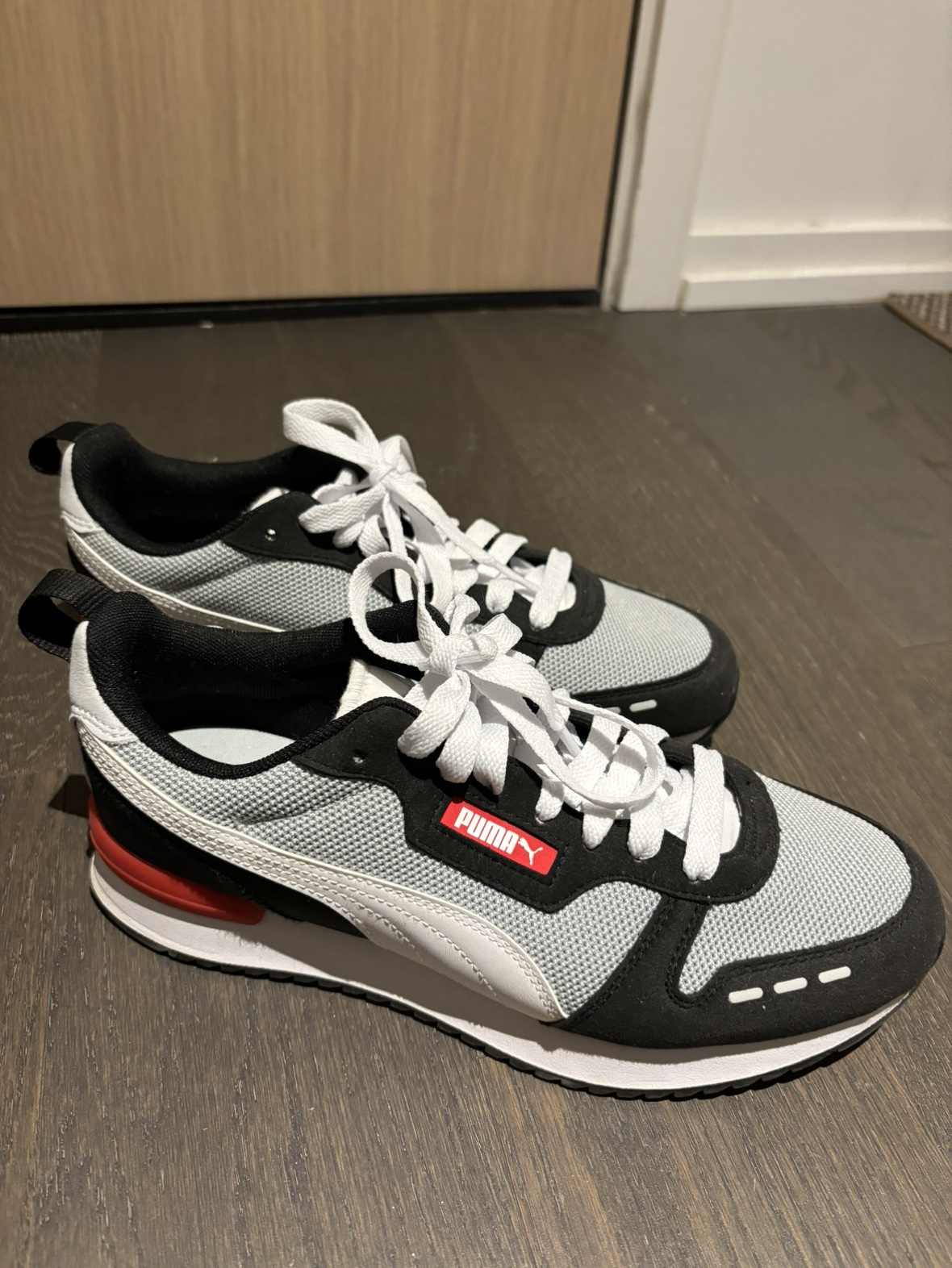 Puma mens shoes US 8 Mens