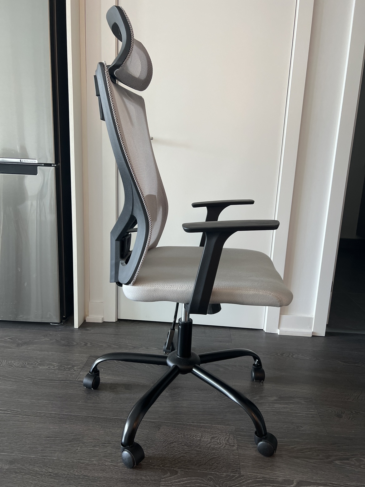 Office ergonomic chair - photo 2