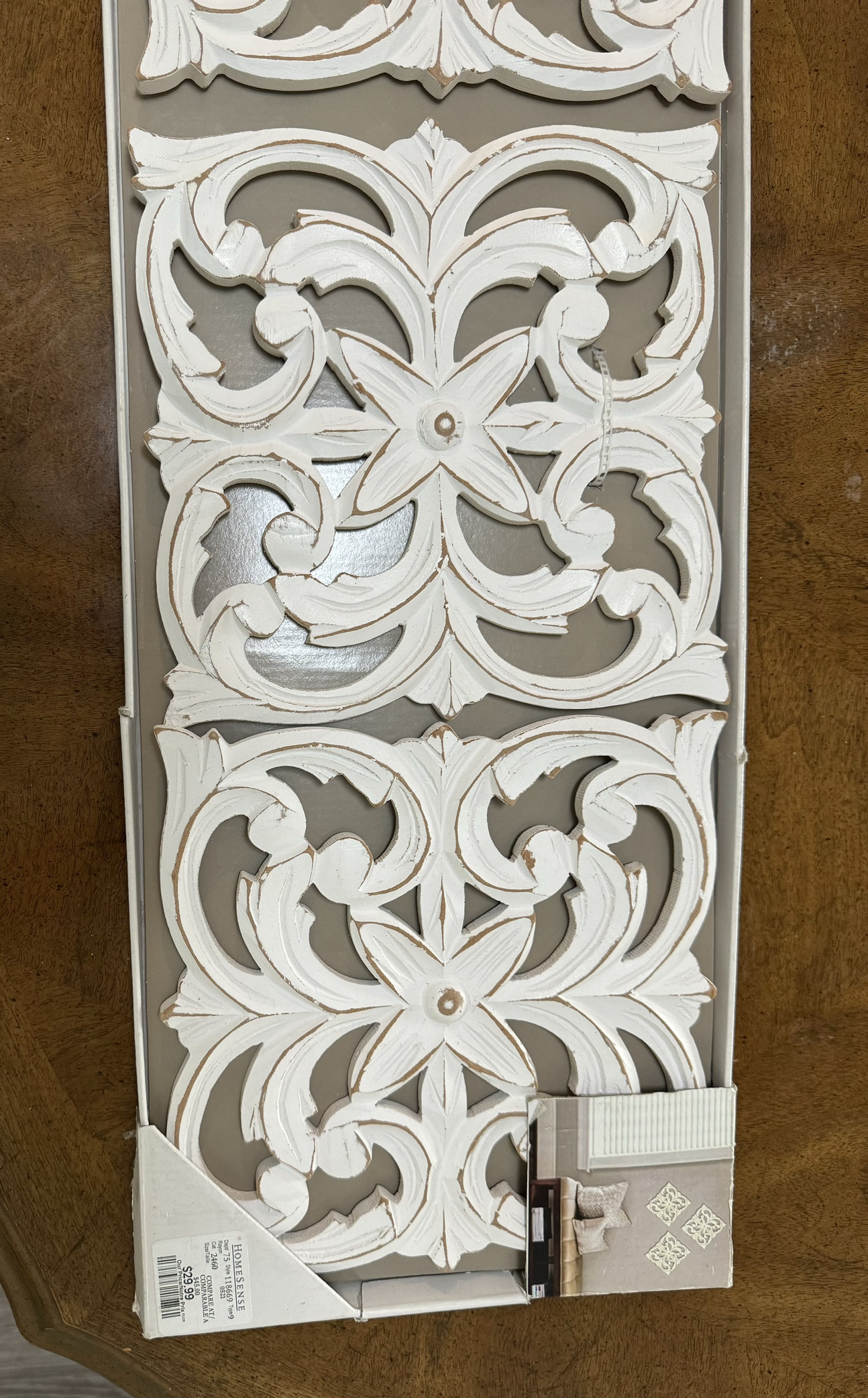 Wall decoration - photo 2