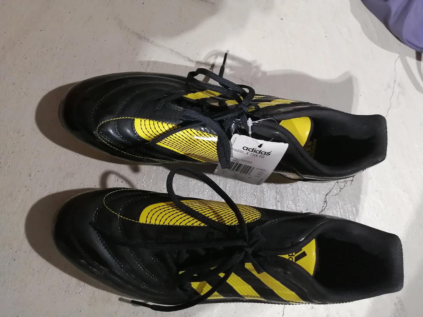 Adidas Soccer cleats men's size 13 - photo 4