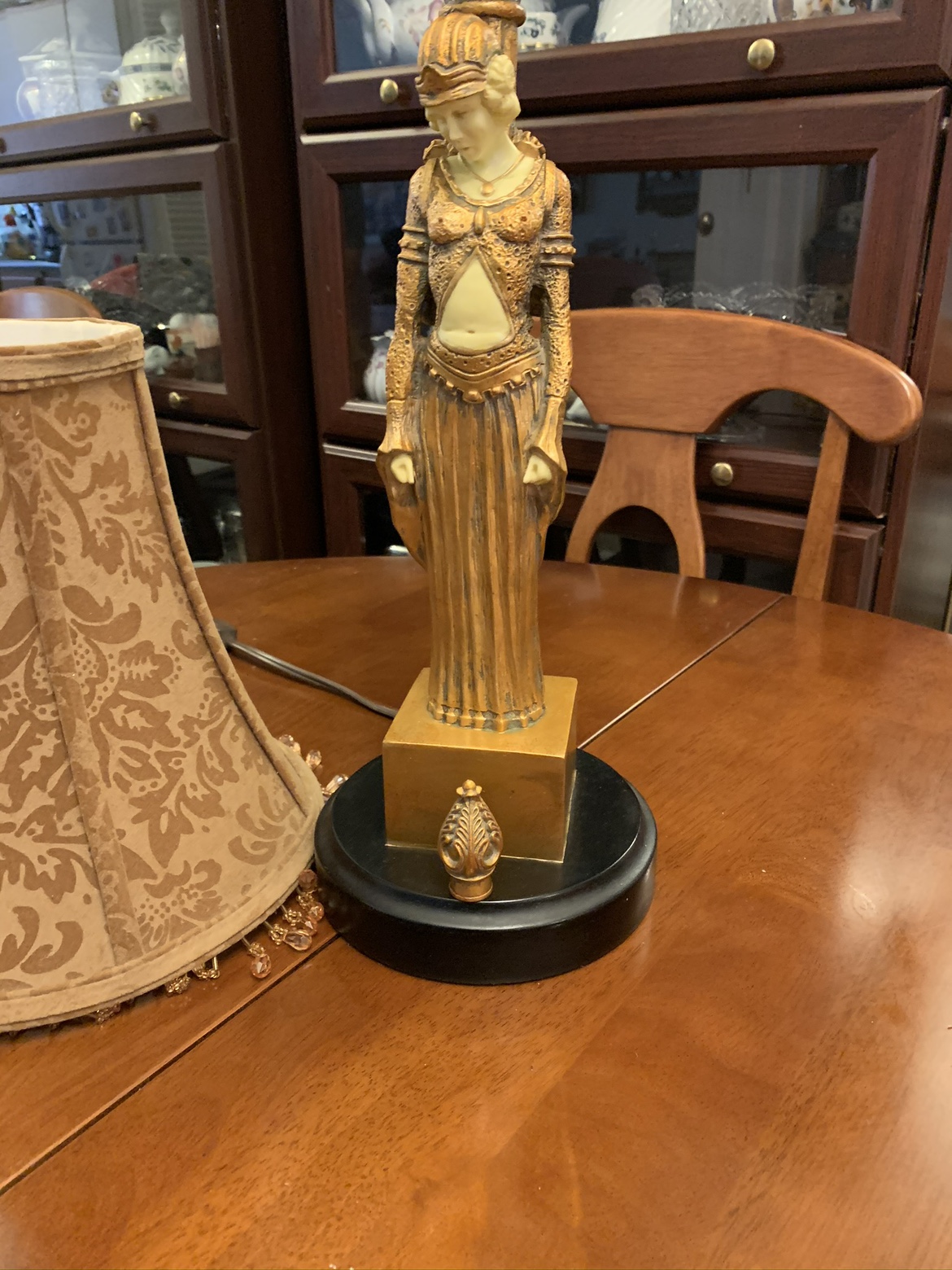 Vintage art deco style table lamp 27H image indicator(9)