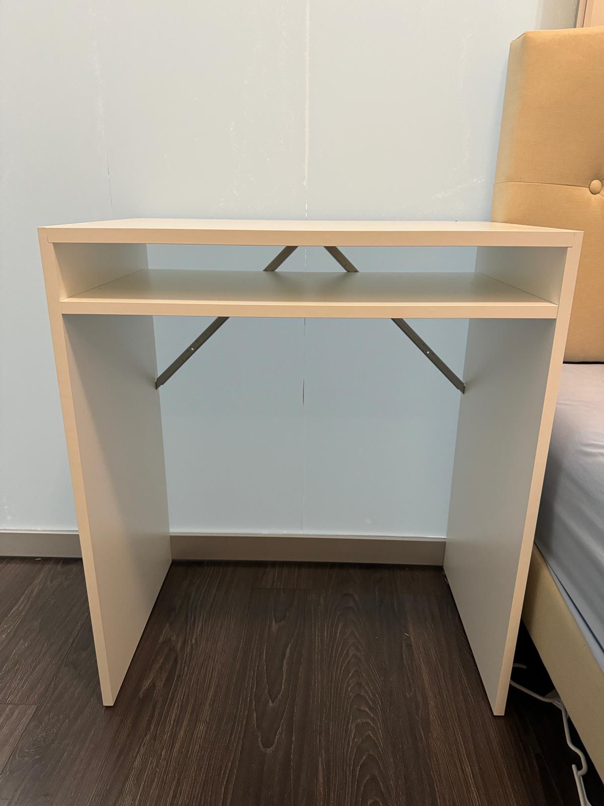 IKEA WHITE DESK - photo 3