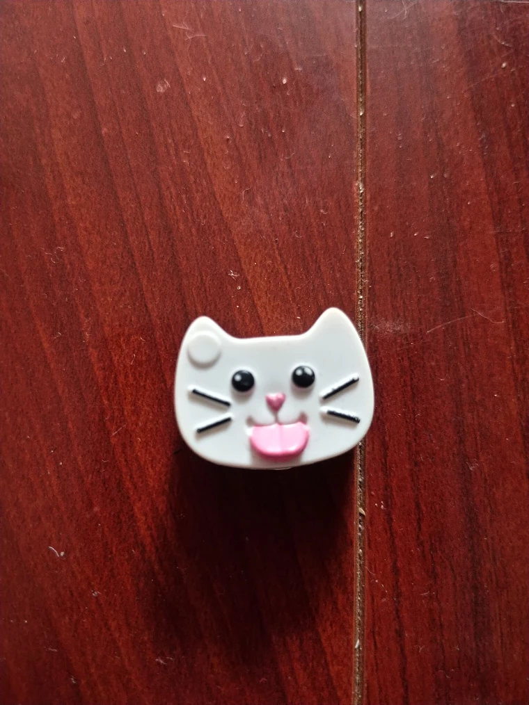 Gabby's Dollhouse Figures (Includes Mini Cat Camera) image indicator(6)