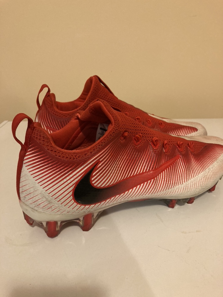 Soccer(football) shoes thumbnail