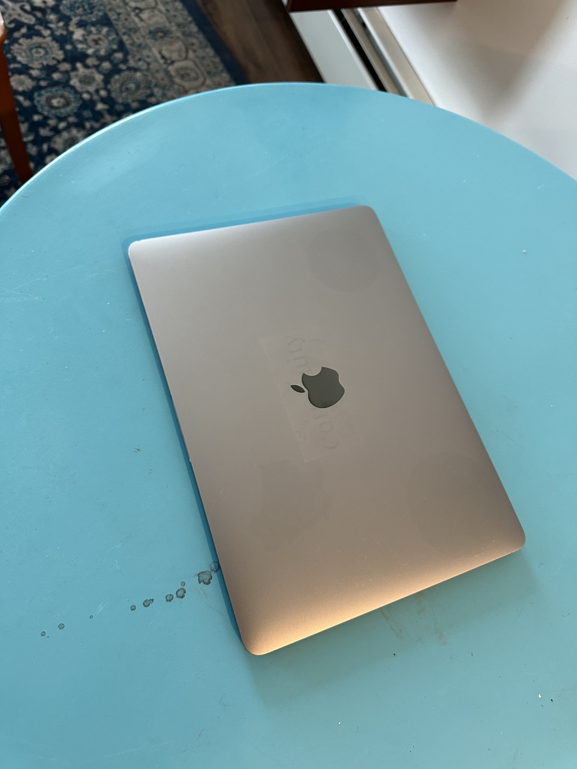 MacBook Pro 2019 - photo 2