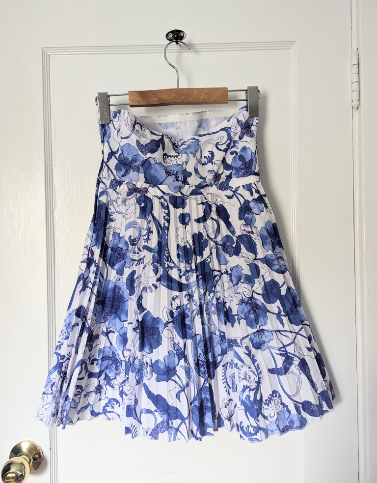 H&M Strapless Dress image indicator(3)