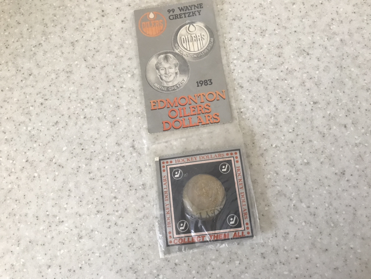 1983 Edmonton Oilers Dollars, 99 Wayne Gretzky Hockey Dollars image indicator(3)