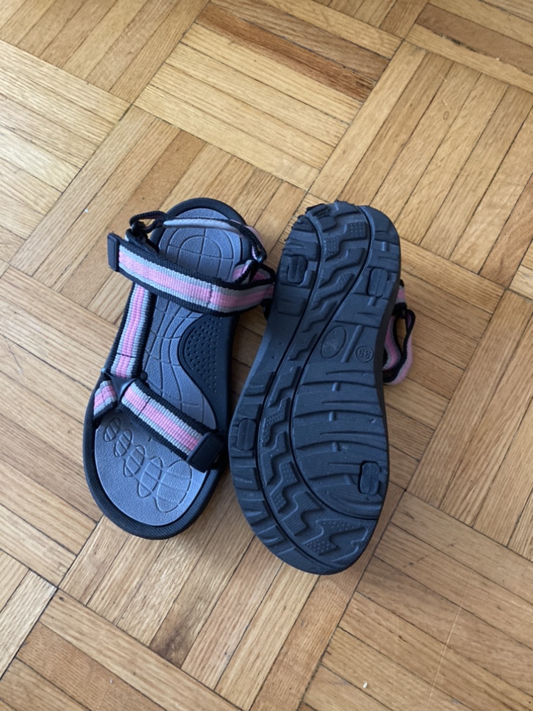 Girls sandals #freecycle