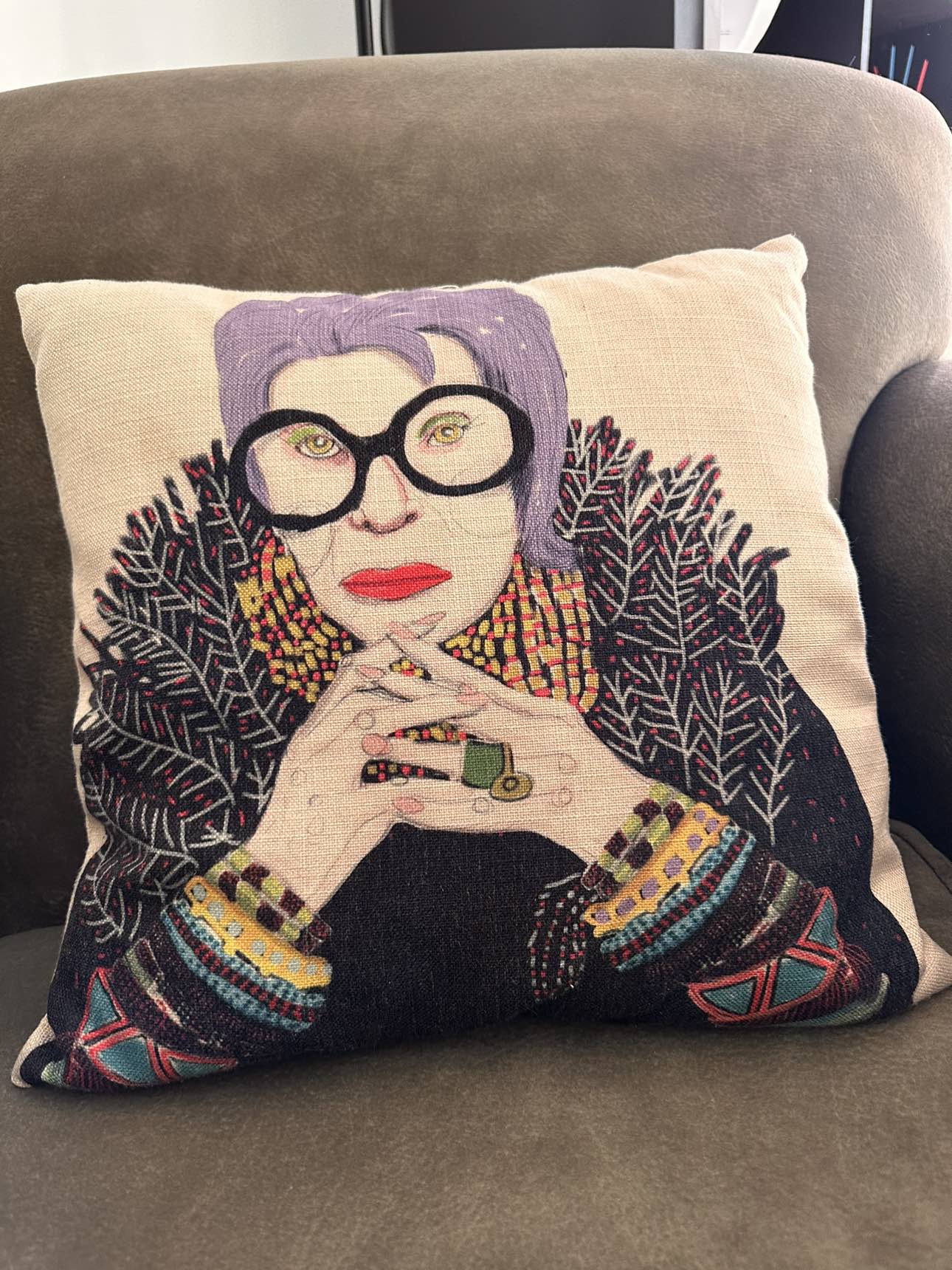 Free Decorative Pillow