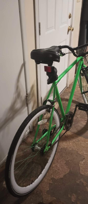 Kent Street Formula 700C. Lime Green Bike. - photo 3