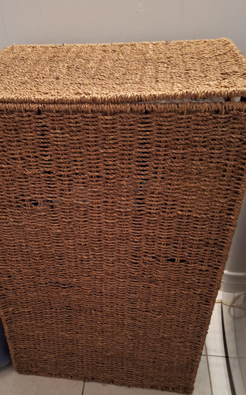 laundry basket