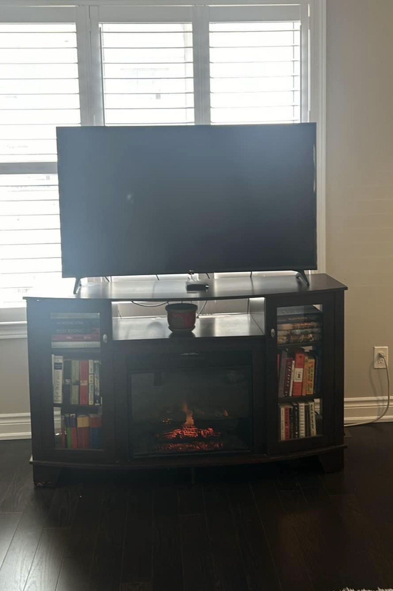 Tv stand with fireplace - photo 2