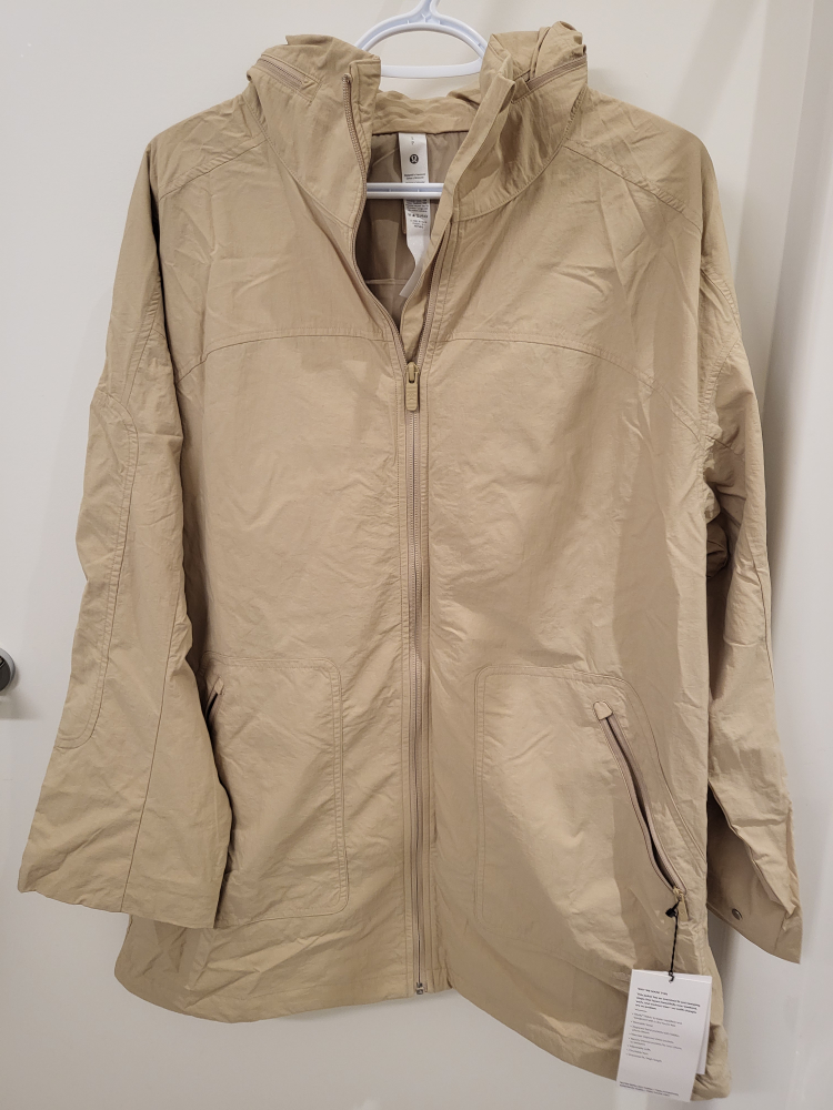Lululemon womans jacket