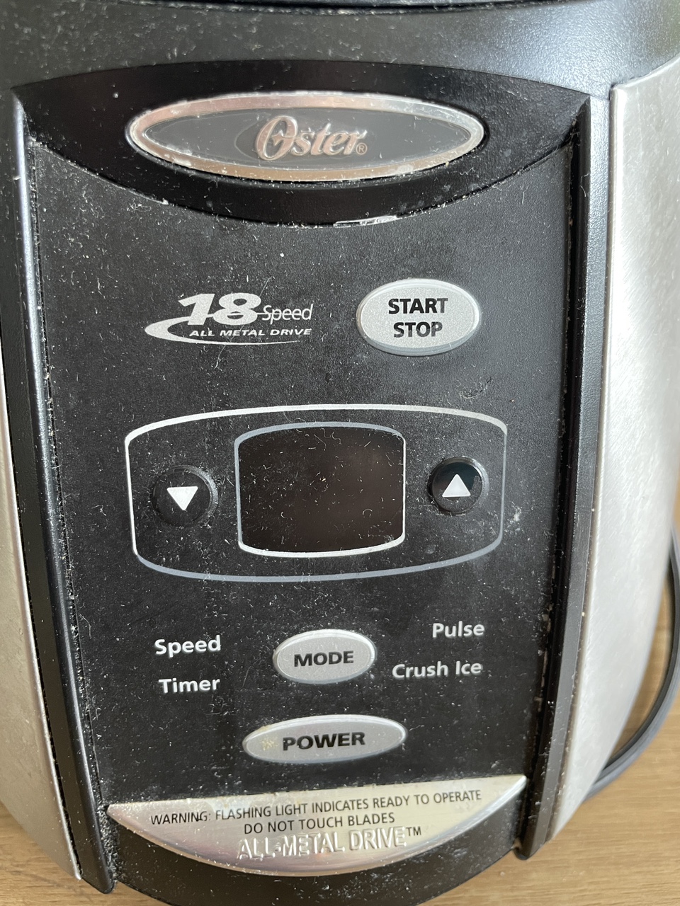 Oster 18 speed Blender/ mixer/juicer - photo 2