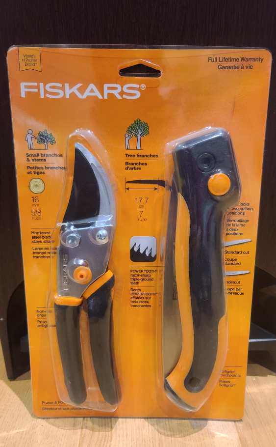 BNIB Pruner and Saw combo