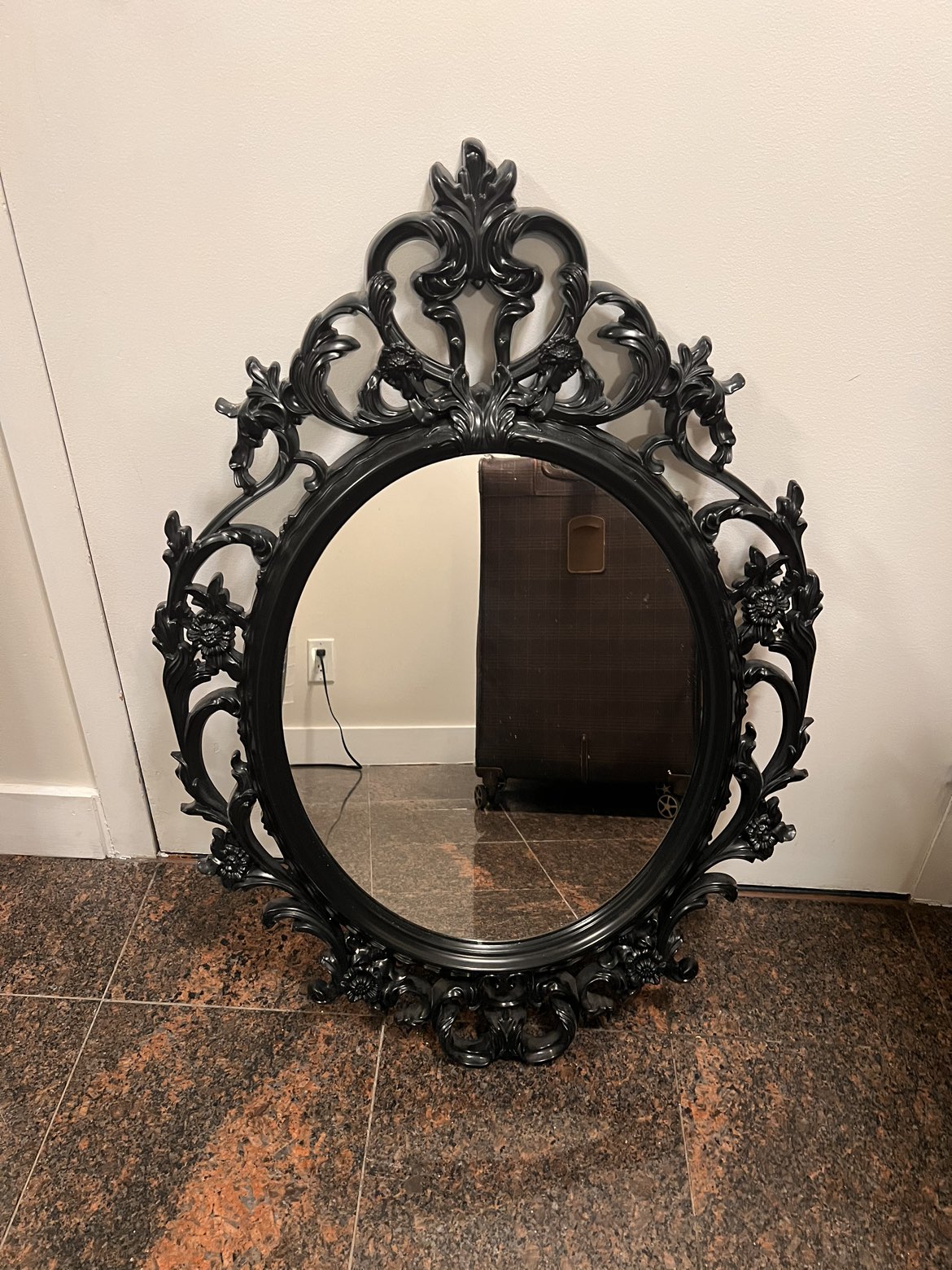 Decorative hanging mirror - excellent condition! - photo 2