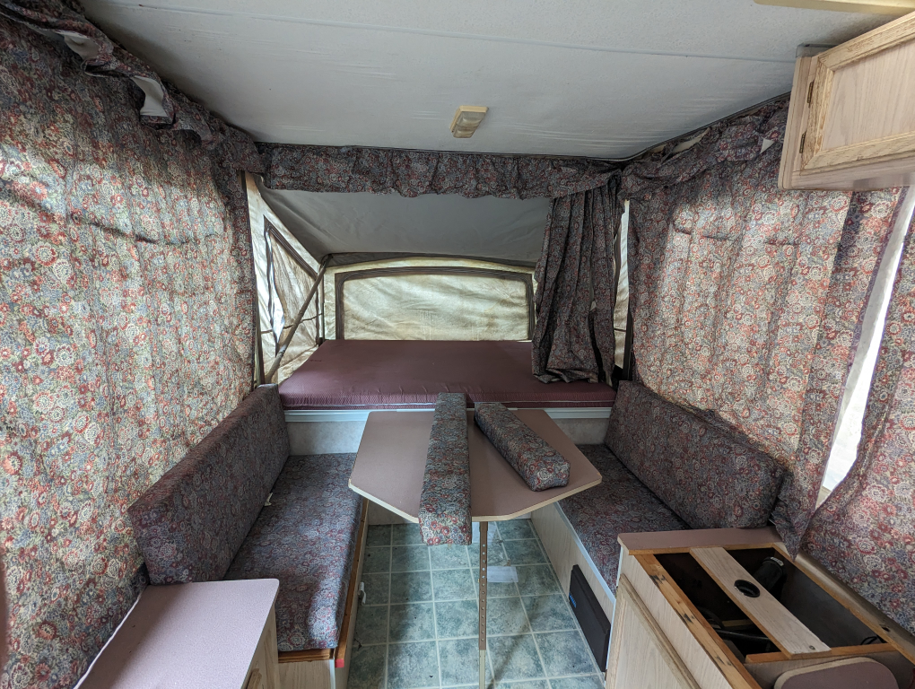 1997 Bonaire pop up camper - photo 4