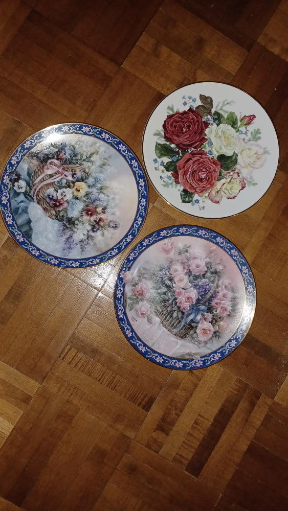 Decorative Plates thumbnail
