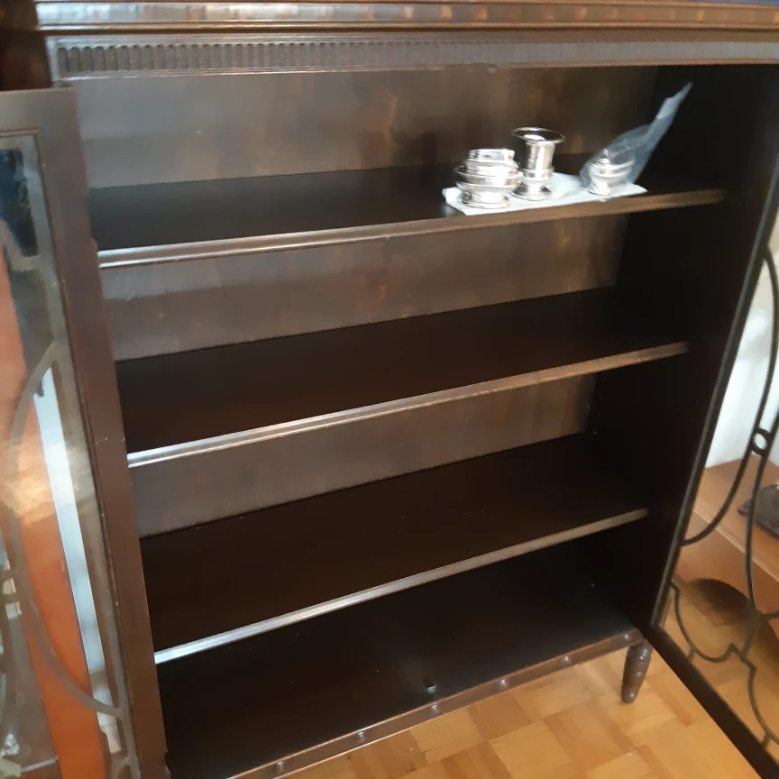 Antique cabinet - photo 2