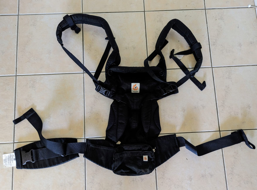 Ergo baby carrier