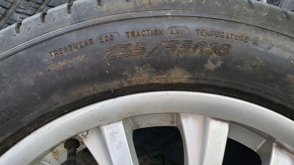 18" 5x114.3 ET42 Rims/Michelin All season image indicator(7)