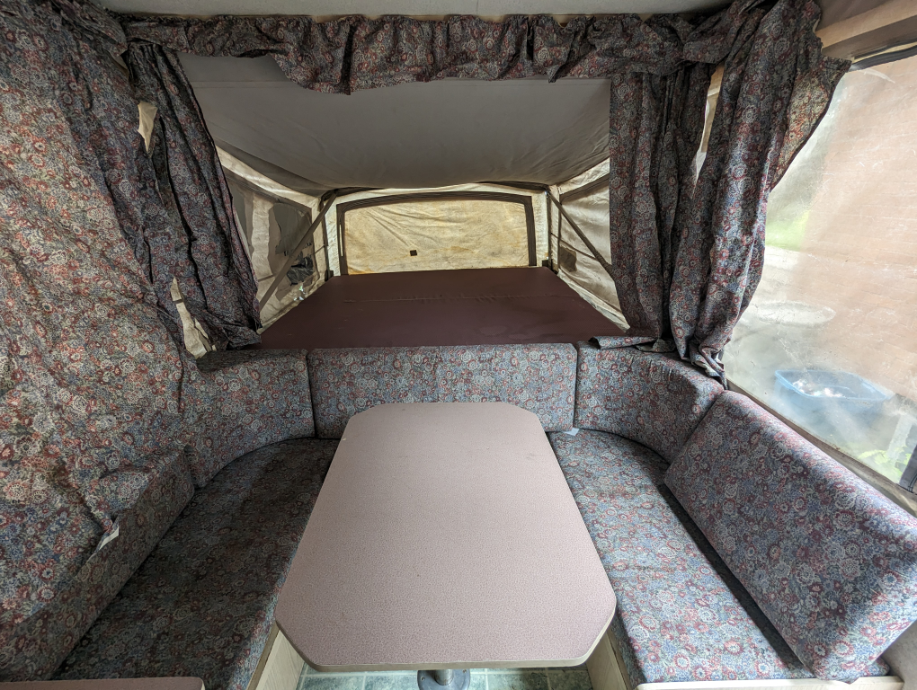 1997 Bonaire pop up camper - photo 5