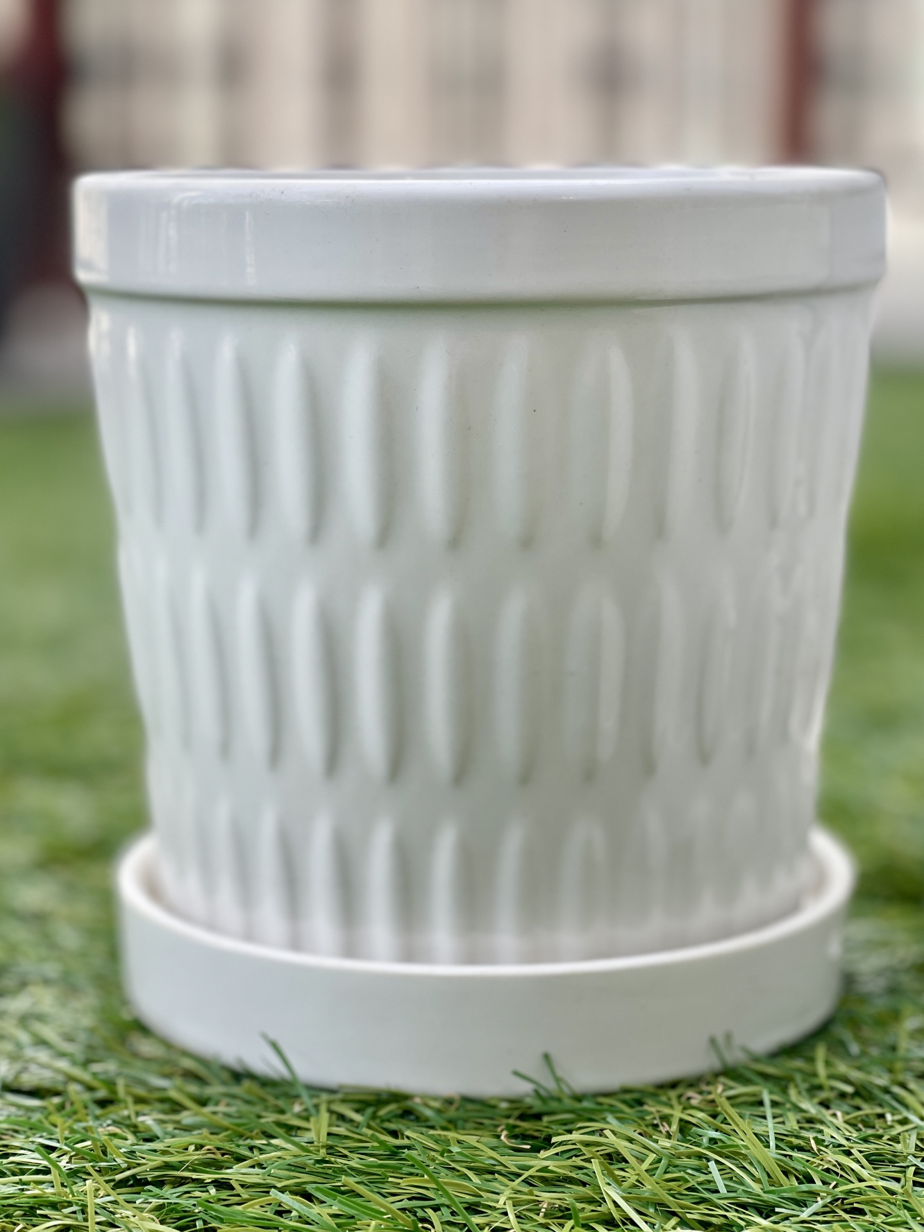 4 New Planting Pots White Geometric Designs  5”D x 5.25”H - photo 3