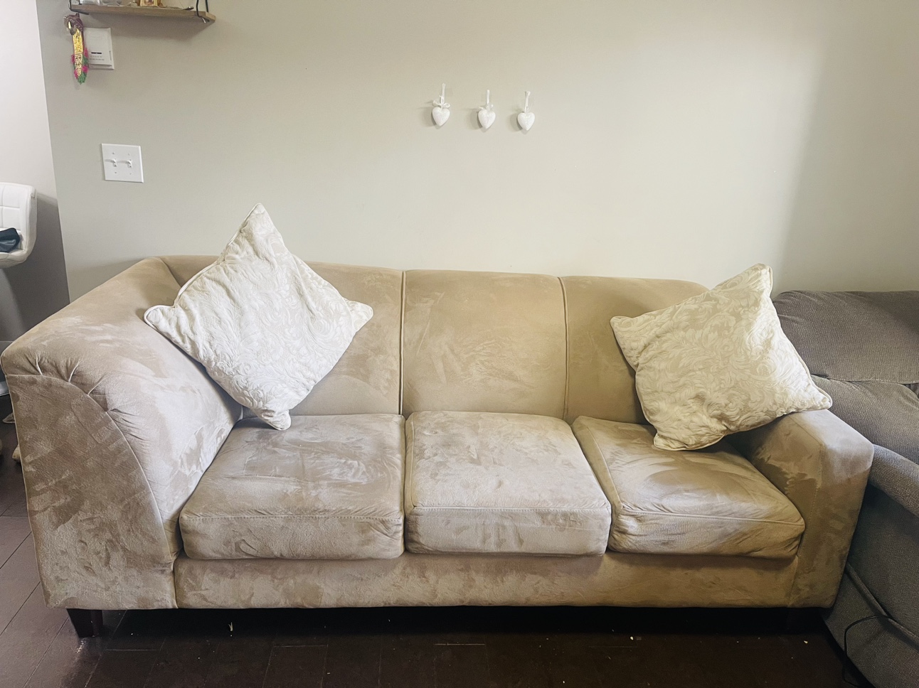 Sofa with Cushions - photo 2