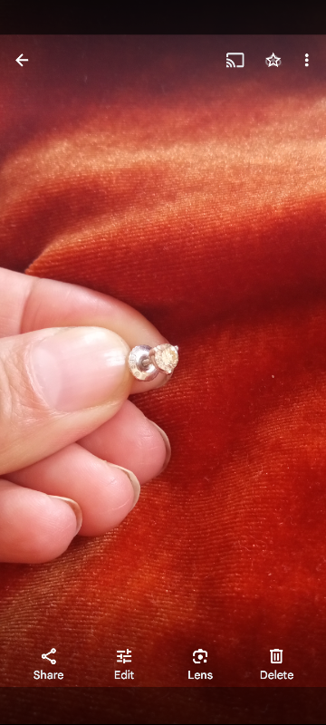 .10 Carat Diamond stud earring, 14 K White Gold thumbnail