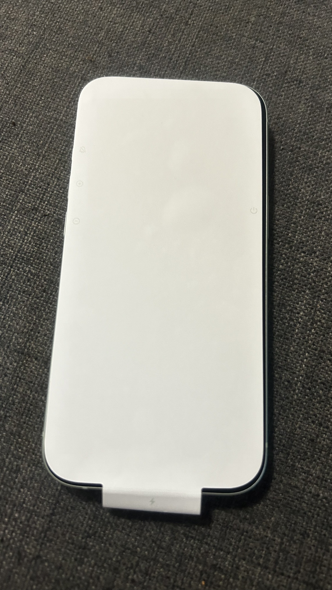 IPhon 15 - photo 4