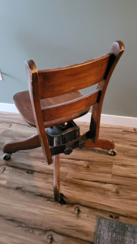Antique roller desk chair - photo 2