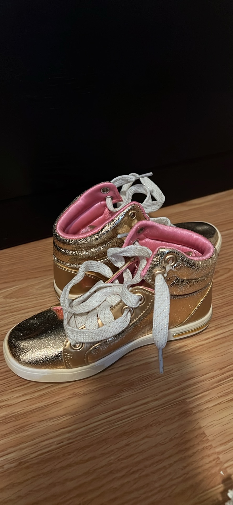 Kids sneakers sketcher - photo 2