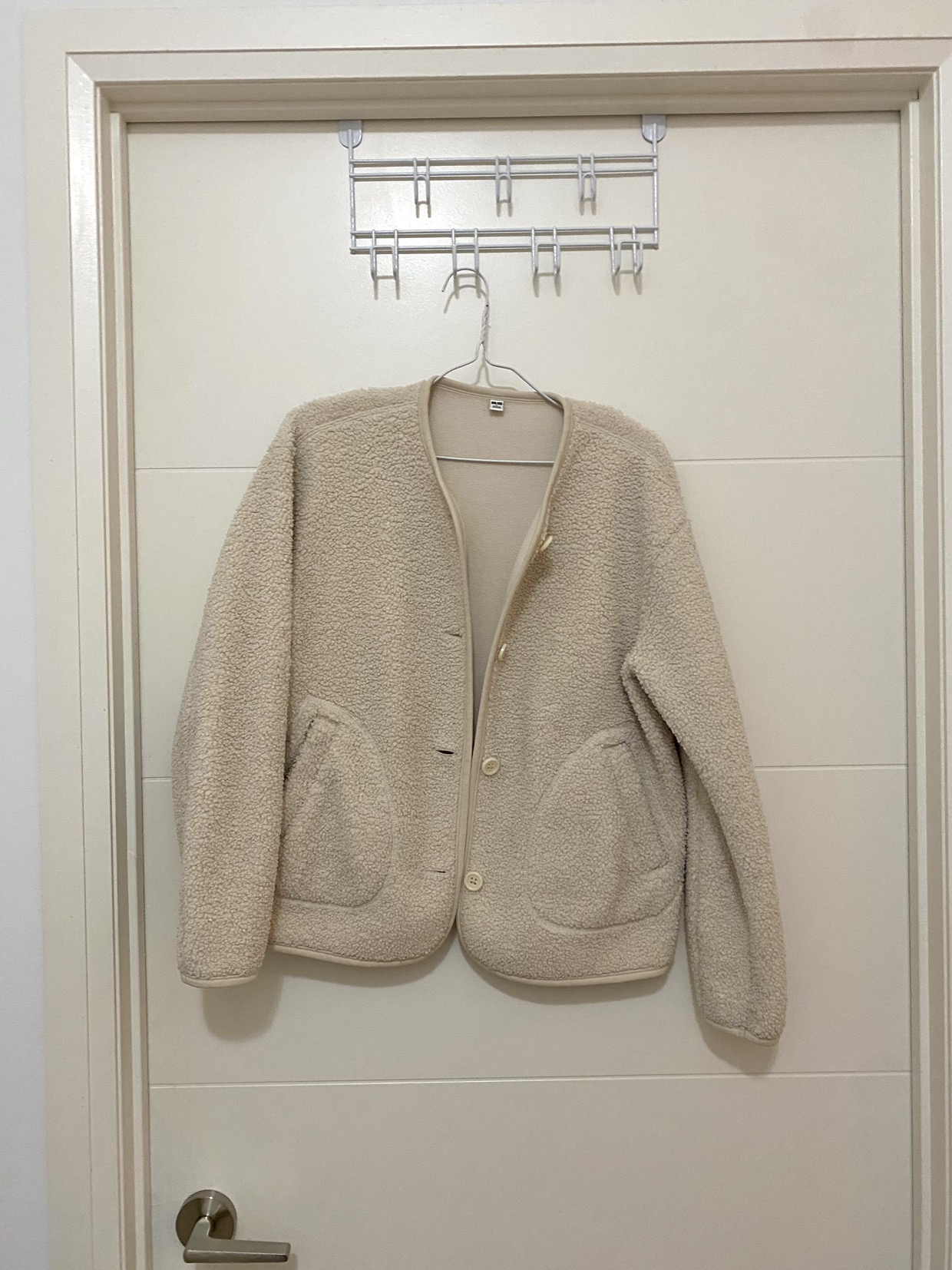 Uniqlo Fleece Jacket Ivory thumbnail