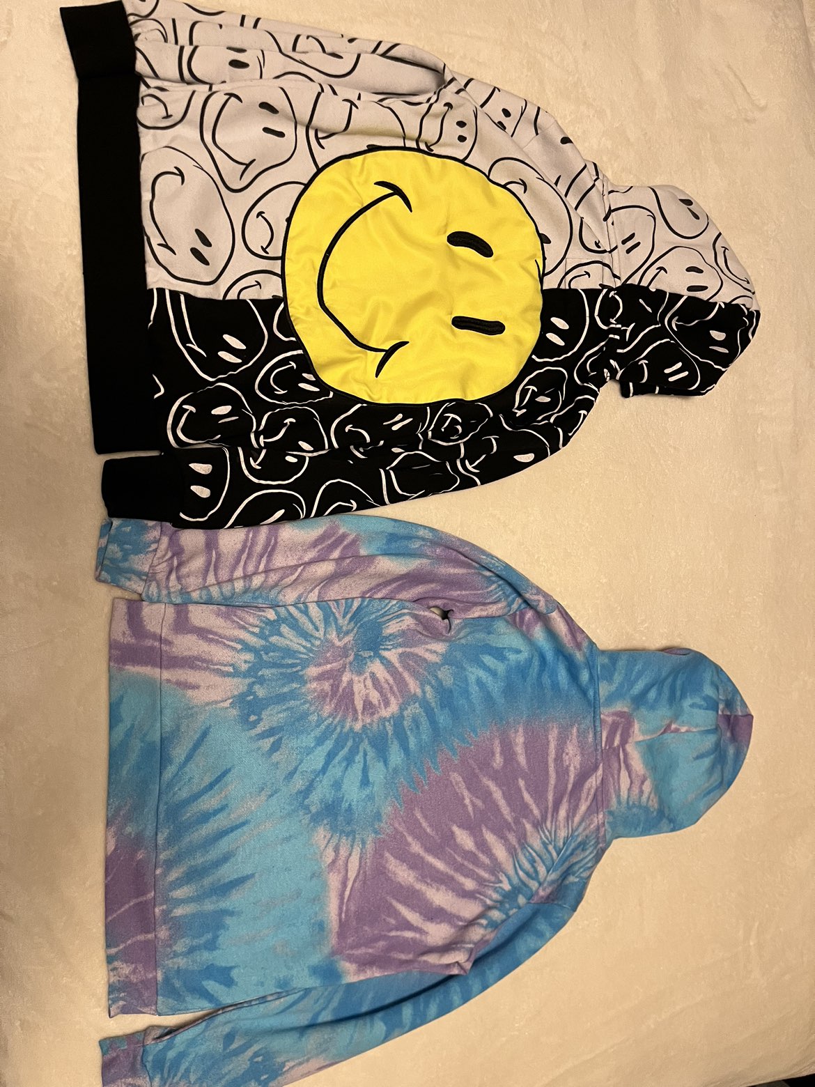 Hoodies/sweaters for kids image indicator(2)